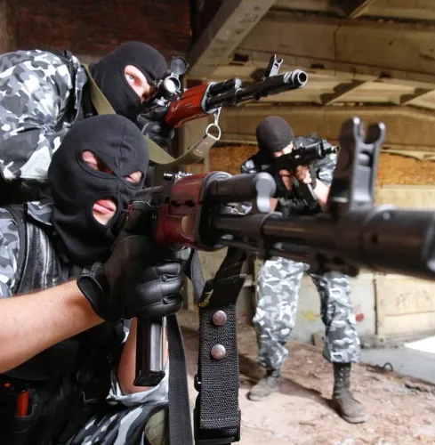 Gdansk AK47 KALASHNIKOV SKYTING Gdansk AK47 KALASHNIKOV SKYTING