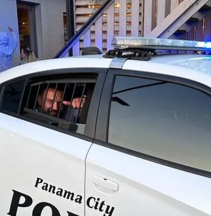 Gdansk POLITIARRESTASJON (SHERIFF) Gdansk POLITIARRESTASJON (SHERIFF)