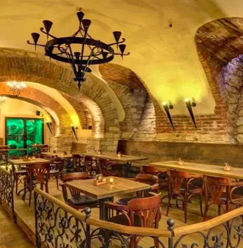 Praha Strip-middag med fri bar